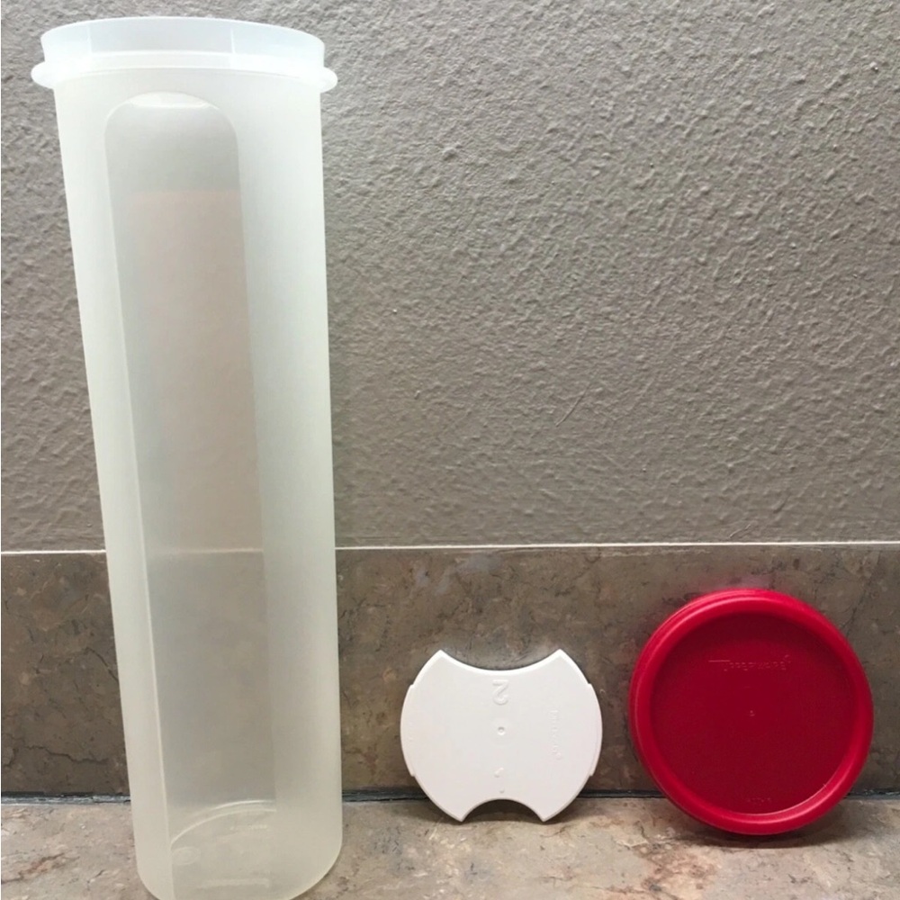 Tupperware Modular Mates Spaghetti dispenser - Picture 3 of 3